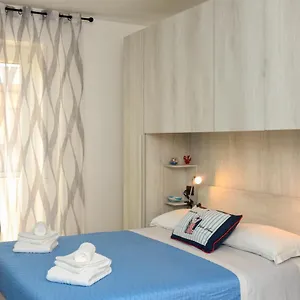 Lamarina Bed and breakfast