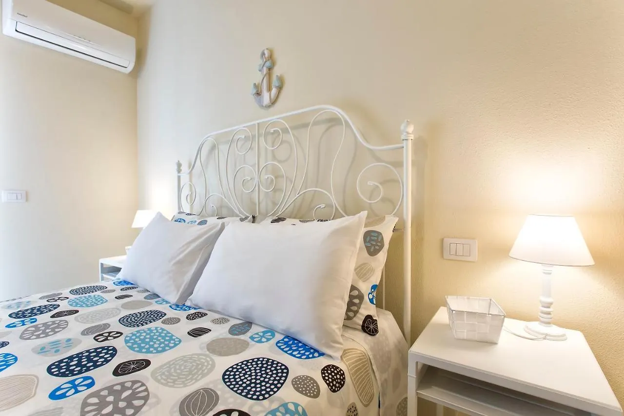 Guest house White Coral Rooms Accomodation Fast Check-In Alghero